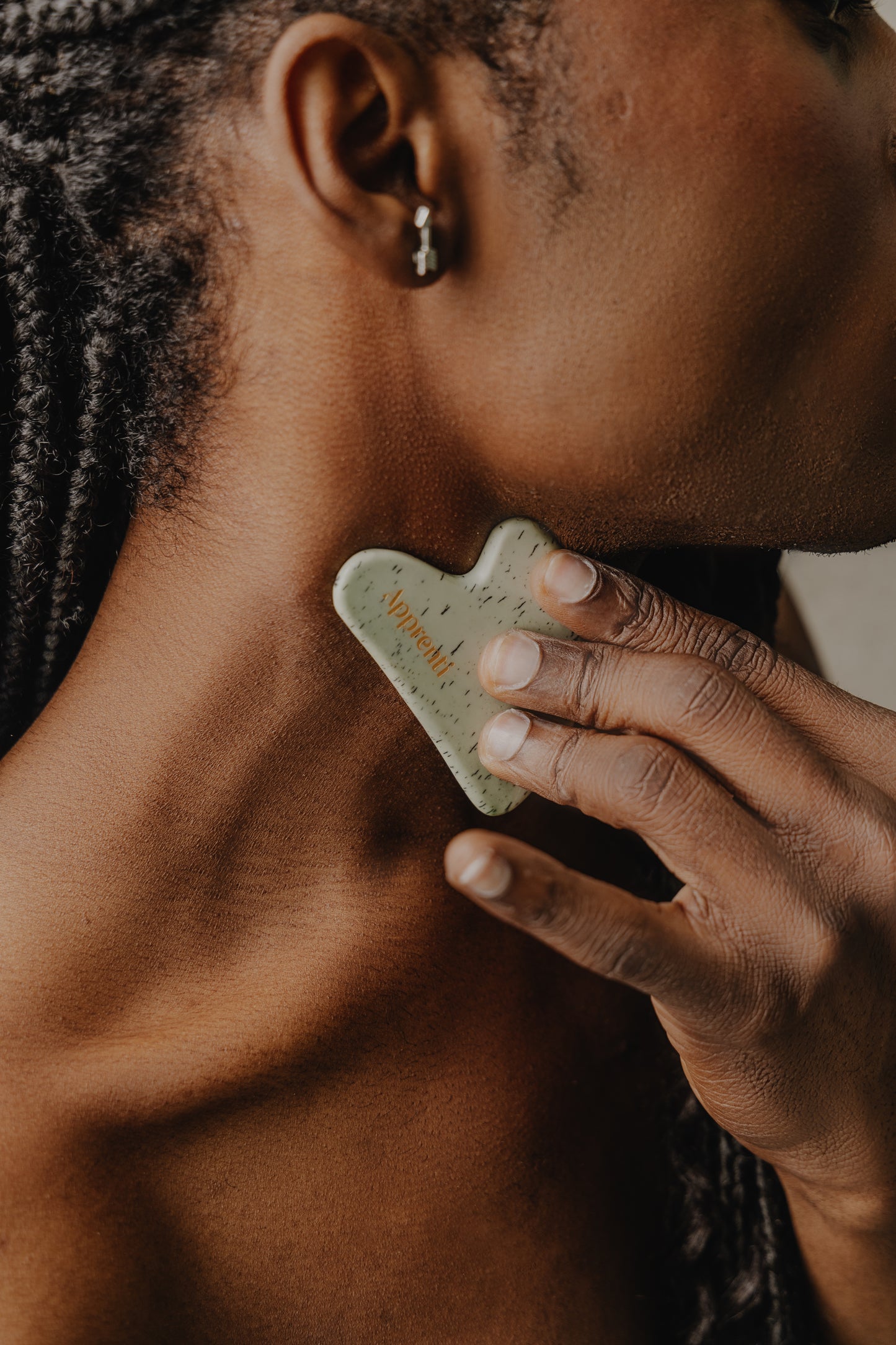 Gua Sha en pierre naturelle – Jade Aventurine