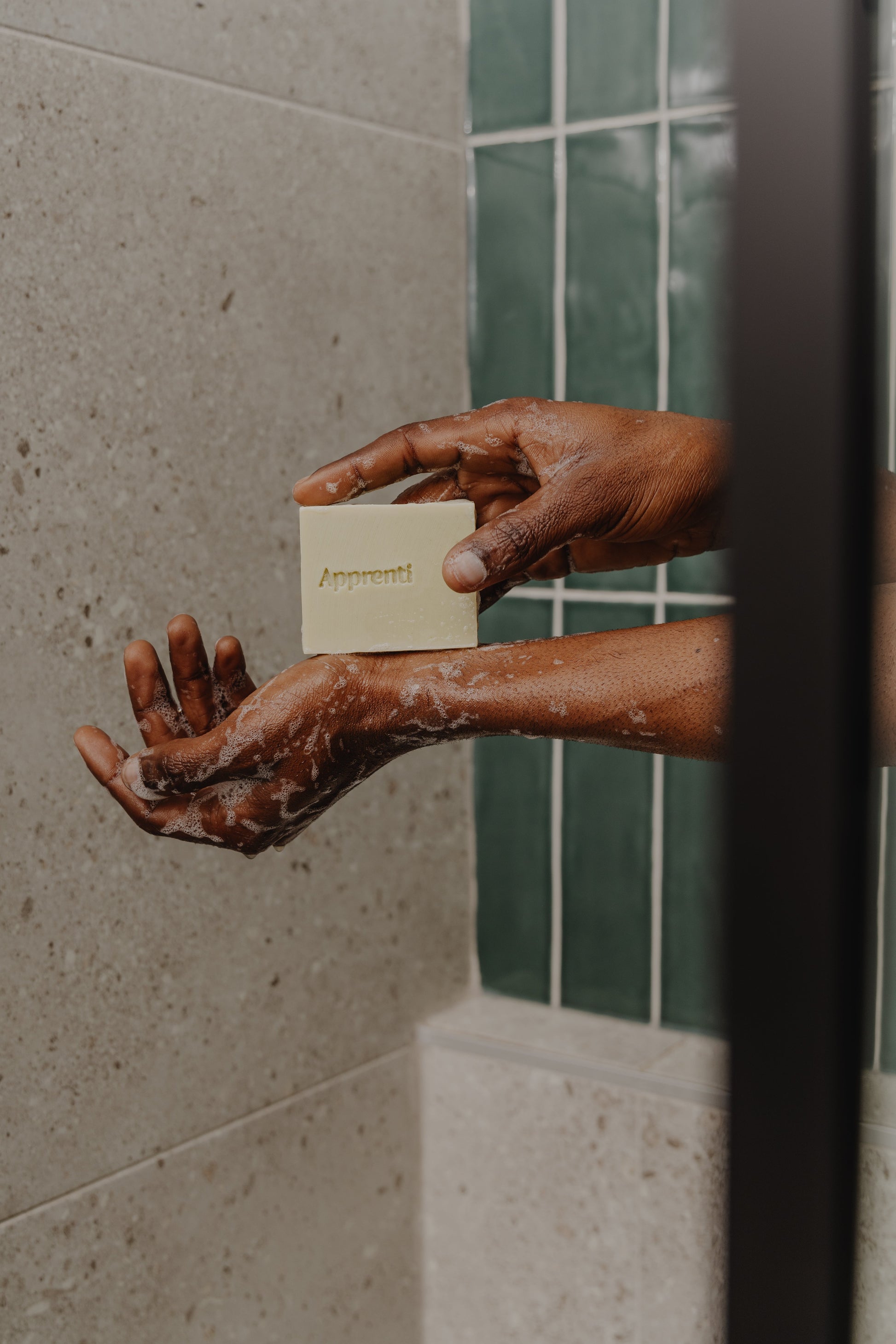 Cedarleaf & Cardamom Soap - Apprenti