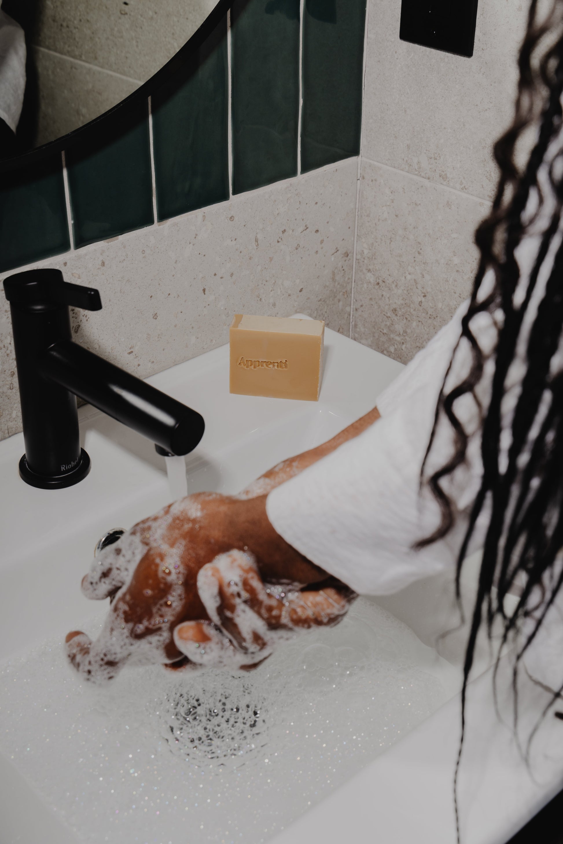 Cedarwood & Petitgrain Soap - Apprenti